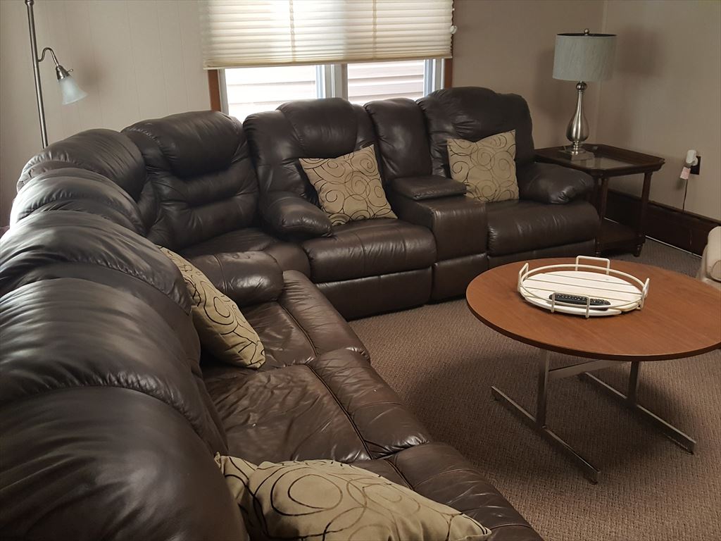 404 SURF AVENUE NORTH WILDWOOD SEASONAL RENTAL WITH POOL at